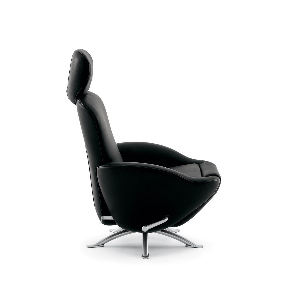 Leather Armchair DODO, designed by Toshiyuki Kita for Cassina 02